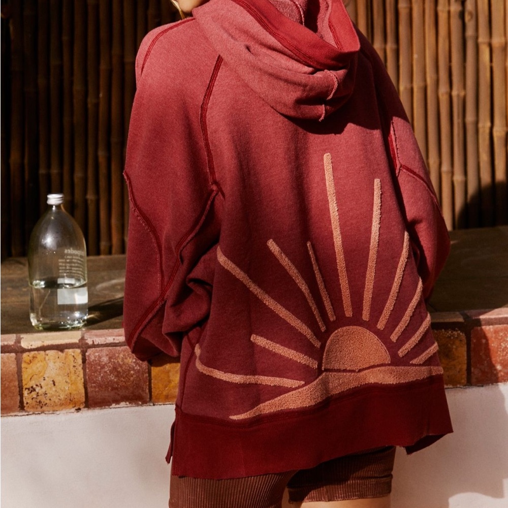 Roam On Graphic Sweat- Free People Movement. Used but like new oversized hoodie